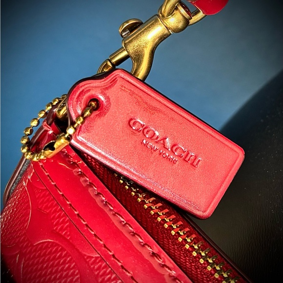 COACH (+4 free items*) Legacy Zip Top Crossbody Bag Signature Leather, brass - Picture 5 of 10